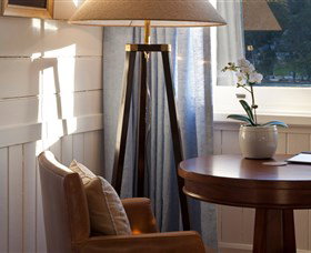 East Coast Lounge - Winery Find 4