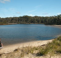 Nerindillah Lagoon walking track - Winery Find