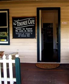 The Famous Tinonee Cafe And Gift Shop - Winery Find 3