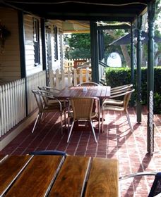 The Famous Tinonee Cafe And Gift Shop - Winery Find 2