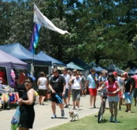 Burleigh Art and Craft Markets - Winery Find