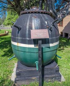 Mid North Coast Maritime Museum - Winery Find 2