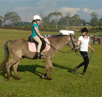 Port Macquarie Horse Riding Centre - Winery Find