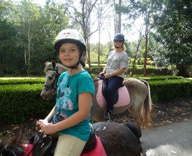 Port Macquarie Horse Riding Centre - Winery Find 2