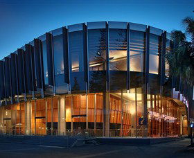 Glasshouse - Winery Find 0