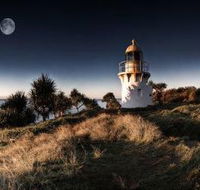Fingal Head Lighthouse - Winery Find