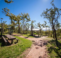 Rockhampton to Carnarvon Gorge Four Night Drive - Winery Find