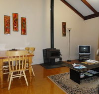 Tinglewood Cabins - Winery Find
