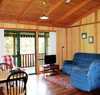 Hawke Brook Chalets - Winery Find