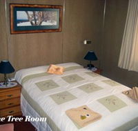 Sages Haus Bed and Breakfast - Winery Find