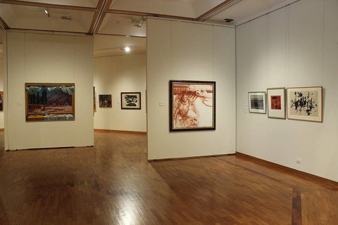 Gosford Regional Gallery & Gardens - Winery Find 3