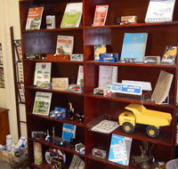 Meri Collectables - Winery Find