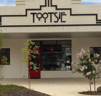 Tootsie Fine Art and Design - Winery Find
