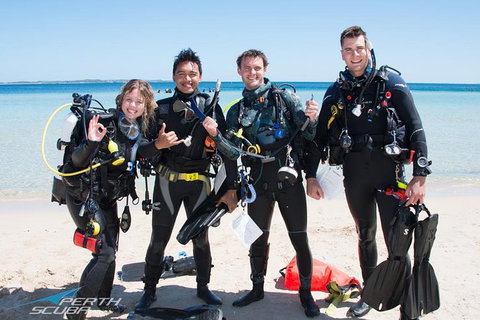 Discover Local Scuba Diving In Perth - Winery Find 0