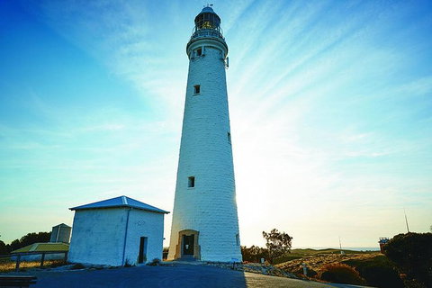 Rottnest Bayseeker Bus Tour From Hillarys Boat Harbour - Winery Find 4