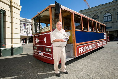 Fremantle Hop-On Hop-Off Tram Tour - Winery Find 7