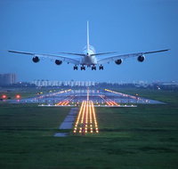 Perth Arrival Transfer Airport to Fremantle - Winery Find