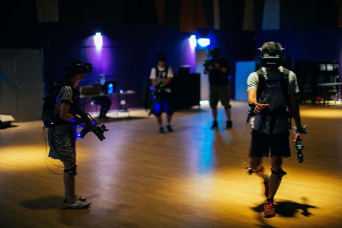 Free Roam VR Experience - Ready Team One - Winery Find 1