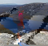 8-Day Ultimate Tasmania Tour from Hobart - Winery Find