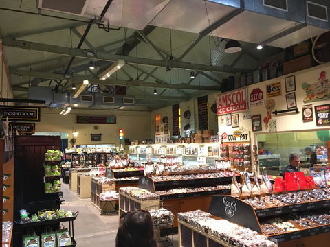 Adelaide Hills And Hahndorf Tour From Adelaide With Wine And Cheese Tasting - Winery Find 3