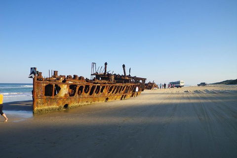 All-Inclusive 2-Day Fraser Island Tour - Winery Find 0
