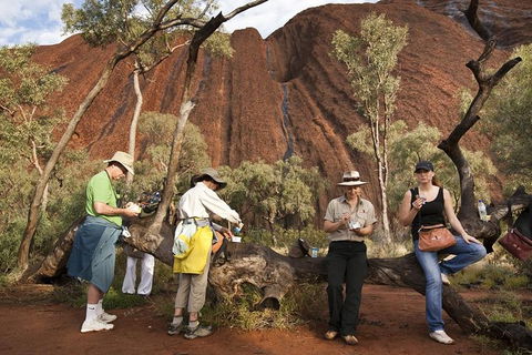 Full Uluru Base Walk At Sunrise Including Breakfast - Winery Find 0