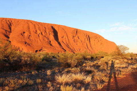 Full Uluru Base Walk At Sunrise Including Breakfast - Winery Find 6