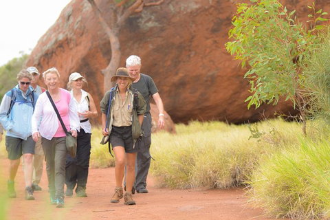 Full Uluru Base Walk At Sunrise Including Breakfast - Winery Find 10