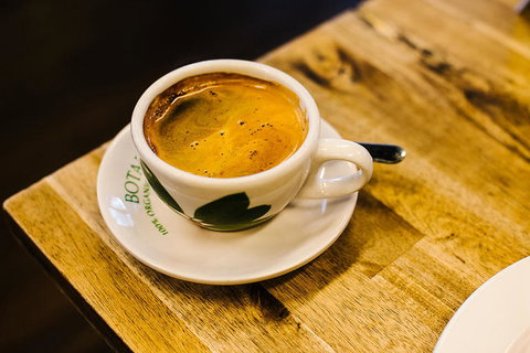 All-Inclusive Blue Mountains Day Trip With River Cruise - Winery Find 4