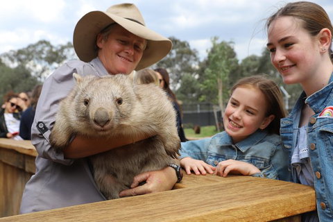 All-Inclusive Blue Mountains Day Trip With River Cruise - Winery Find 35