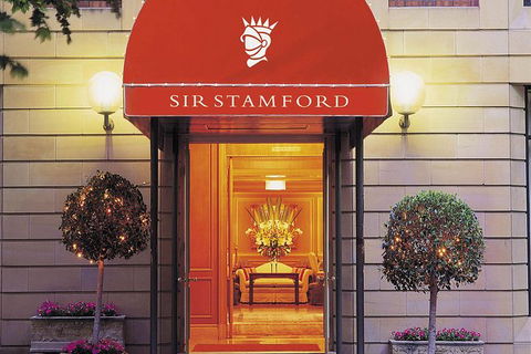 Skip The Line: The Gentleman Magician At Sir Stamford At Circular Quay Ticket - Winery Find 4