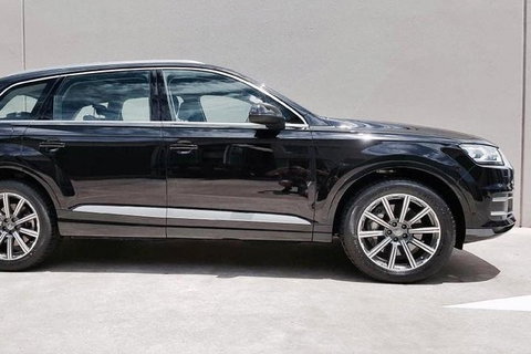 Family Sydney Airport Arrival Transfer - Winery Find 6