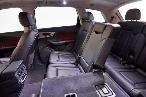 Family Sydney Airport Arrival Transfer - Winery Find 3