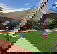 Almondco Almond Hut - Winery Find