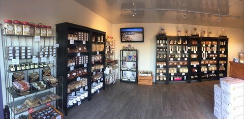 Almondco Almond Hut - Winery Find 1