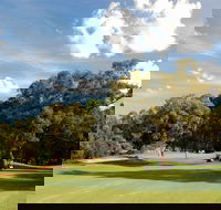 Corowa Golf Club - Winery Find