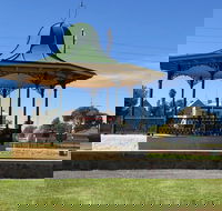 Davies Square Wallaroo - Winery Find