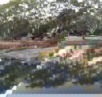 Green Corridor Walking Track - Winery Find