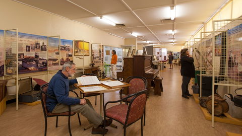 Women's Museum Of Australia And Old Gaol Alice Springs (National Pioneer Womens Hall Of Fame) - Winery Find 2