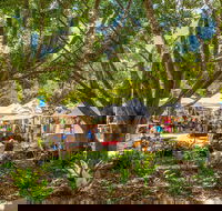 The Original Eumundi Markets - Winery Find