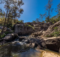 Crows Nest Falls - Winery Find