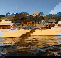 Cruising the  Swan River in at Sunset with Boutique Cruise - Winery Find