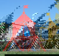 Fadden Pines Playground - Winery Find