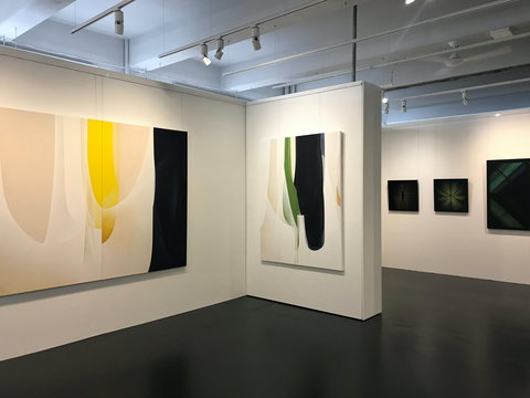 Flinders Lane Gallery - Winery Find 2