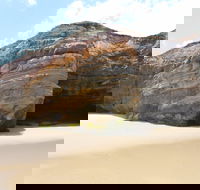 Shelley Caves - Winery Find