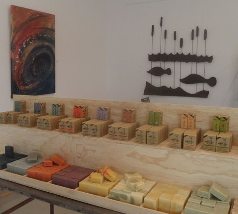 Dindi Naturals - Winery Find 1