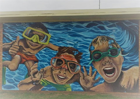 Eugowra Swimming Pool - Winery Find 1