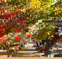 Hahndorf Main Street - Winery Find
