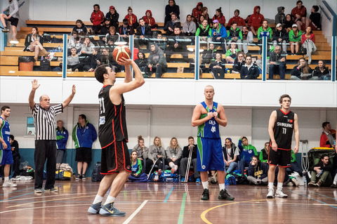Wodonga Sports And Leisure Centre - Winery Find 2