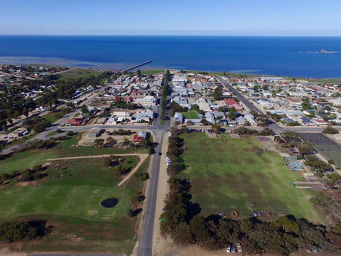 Ardrossan Lookout - Winery Find 0